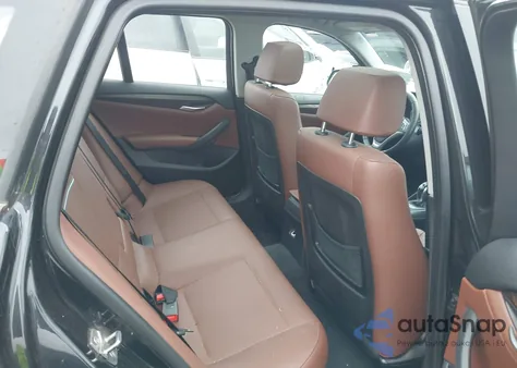 2014 BMW X1 xDrive28I из США, поврежденный, VIN WBAVL1C59EVY11569